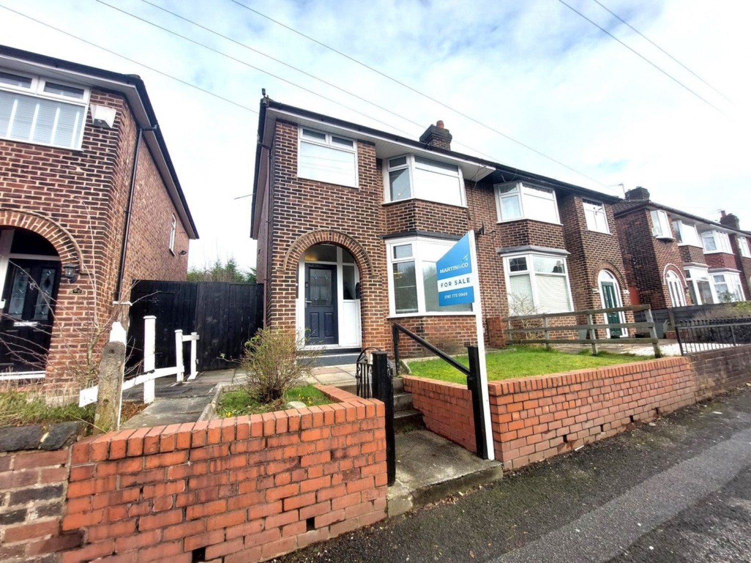 3 bedroom House in Heaton Street, Prestwich, M25