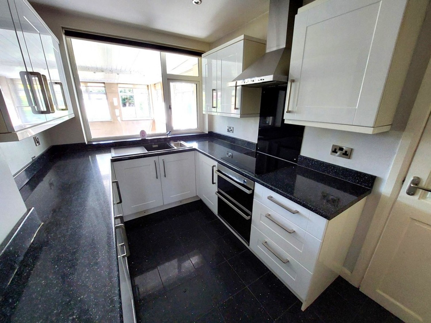 Sunnyfield Road, Prestwich, M25