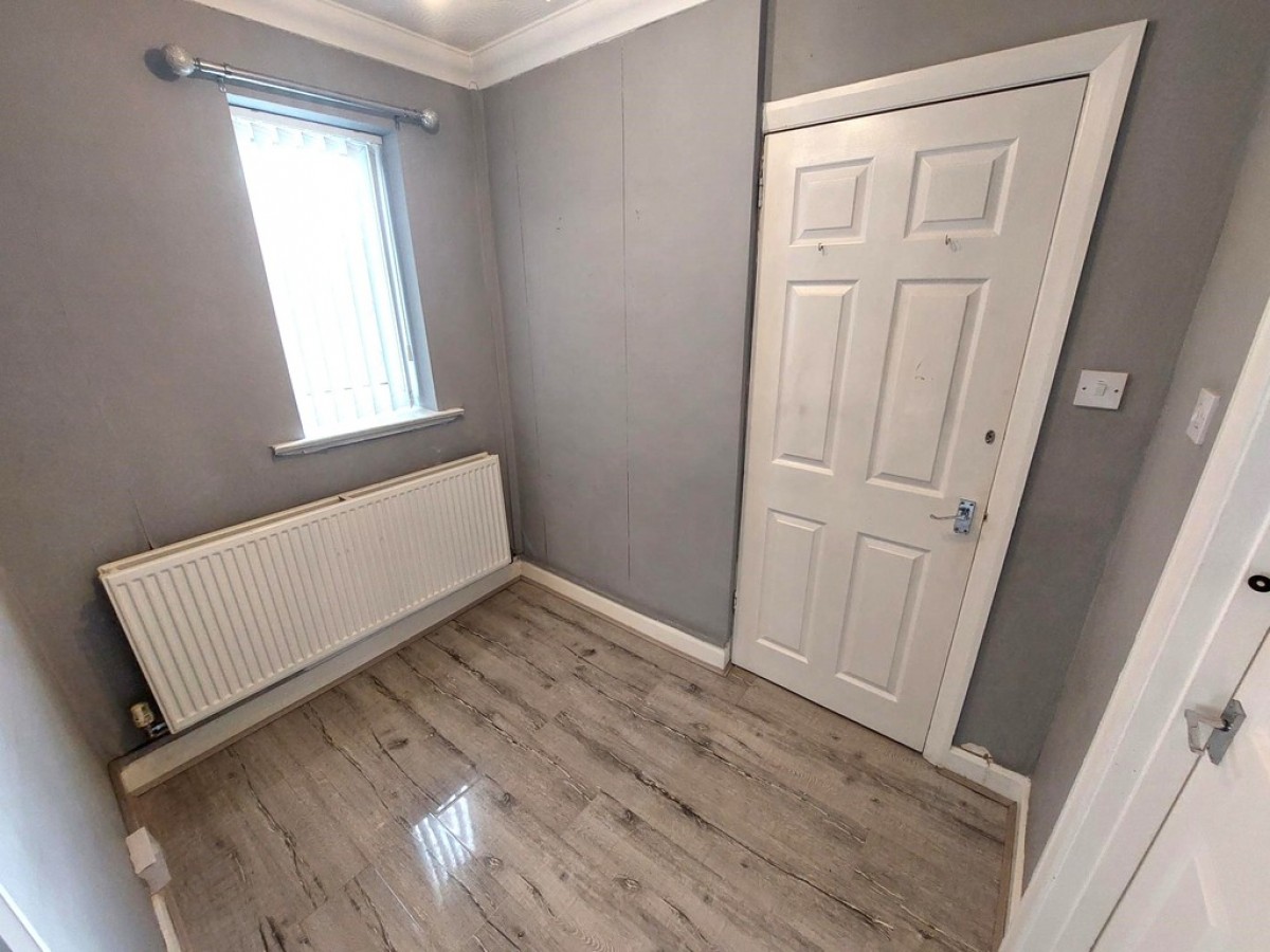 Errol Avenue, Blackley, M9