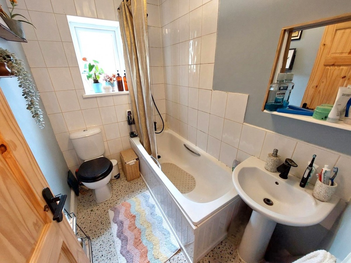 Ducie Street, Whitefield, M45