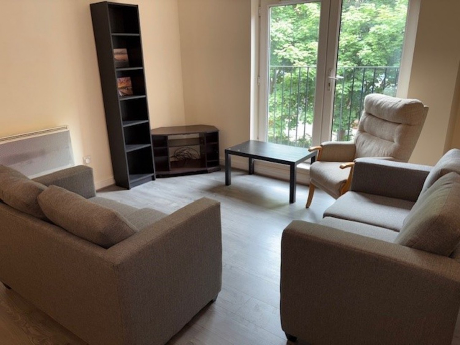 3 bedroom Flat for Letting Apt 10, Richmond Court, 50 North George Street