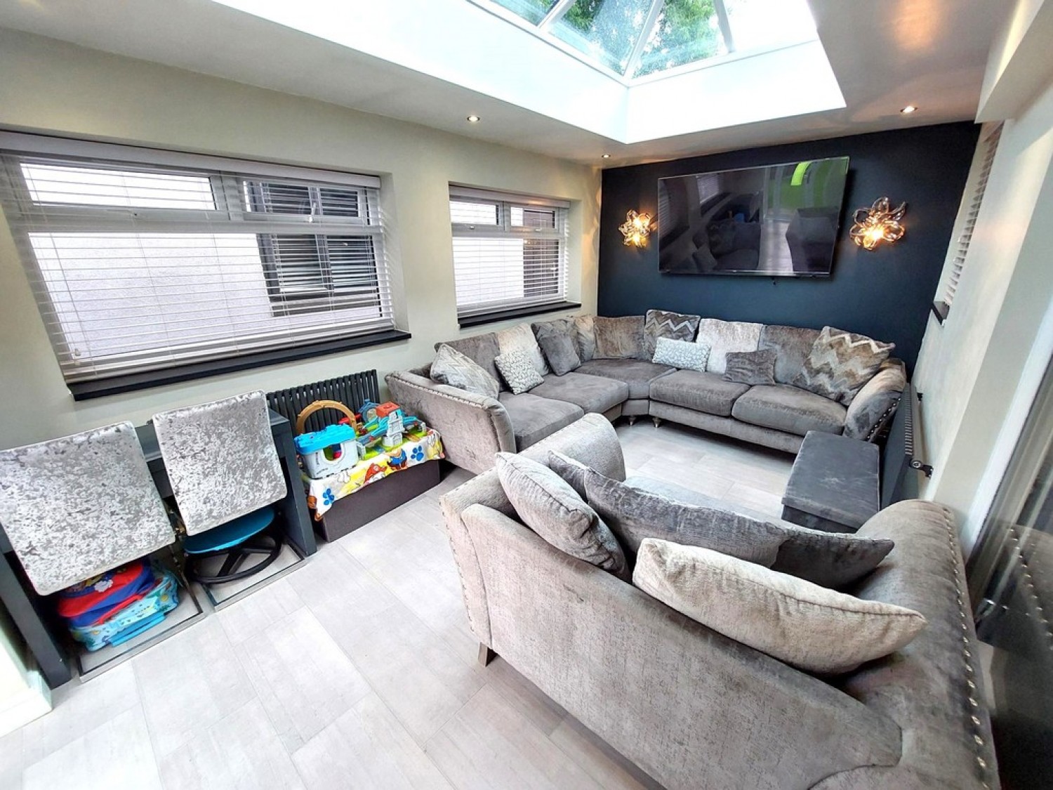 Longhurst Road, Blackley, M9
