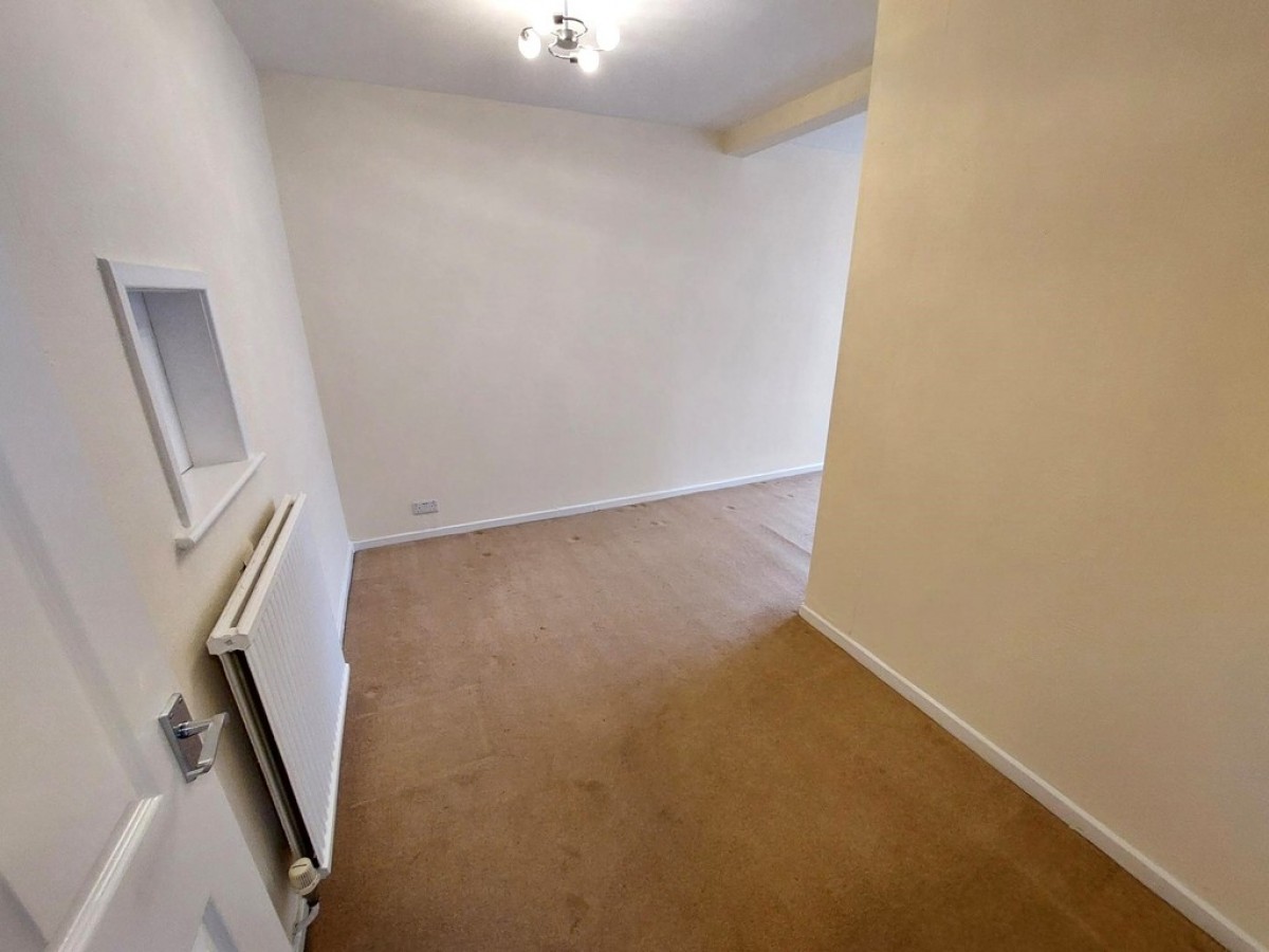 Woodhall Avenue, Whitefield, M45