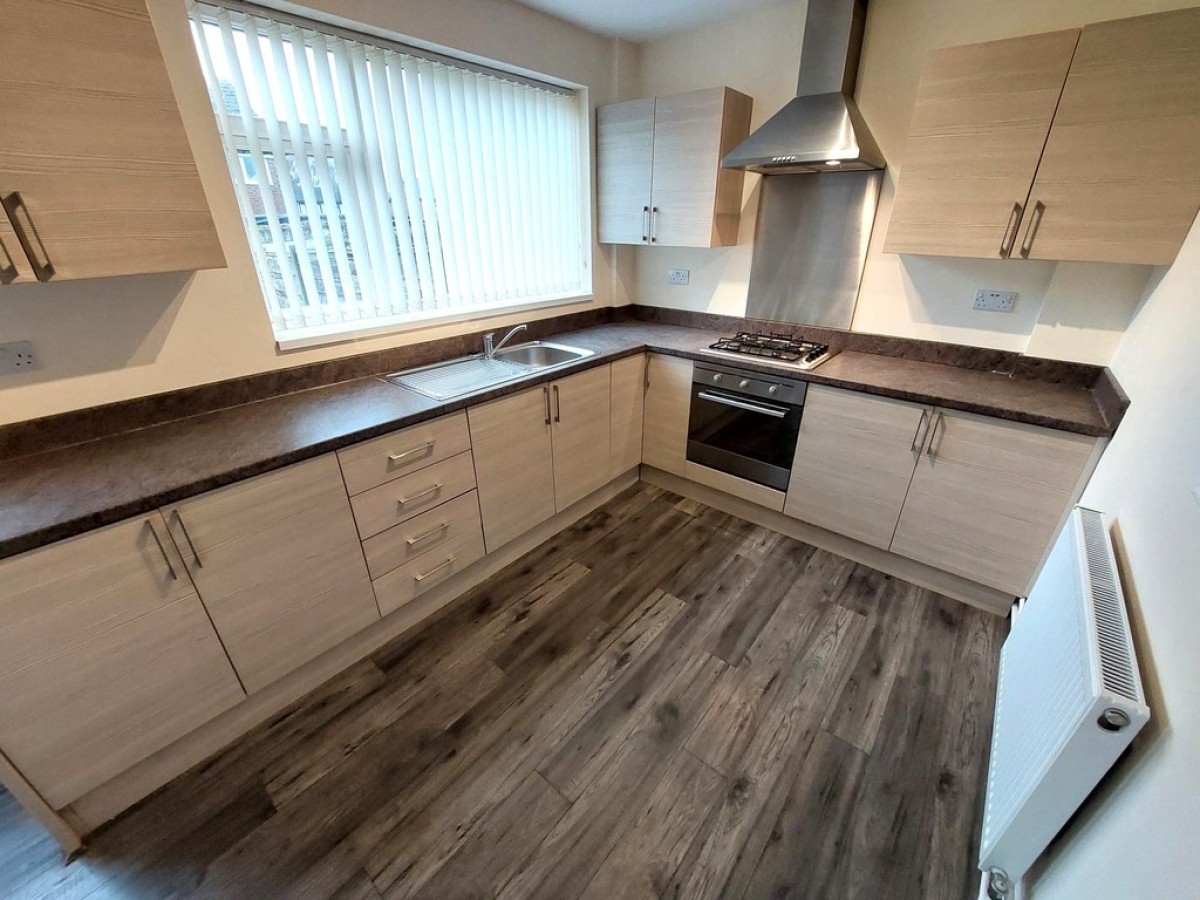 Woodhall Avenue, Whitefield, M45