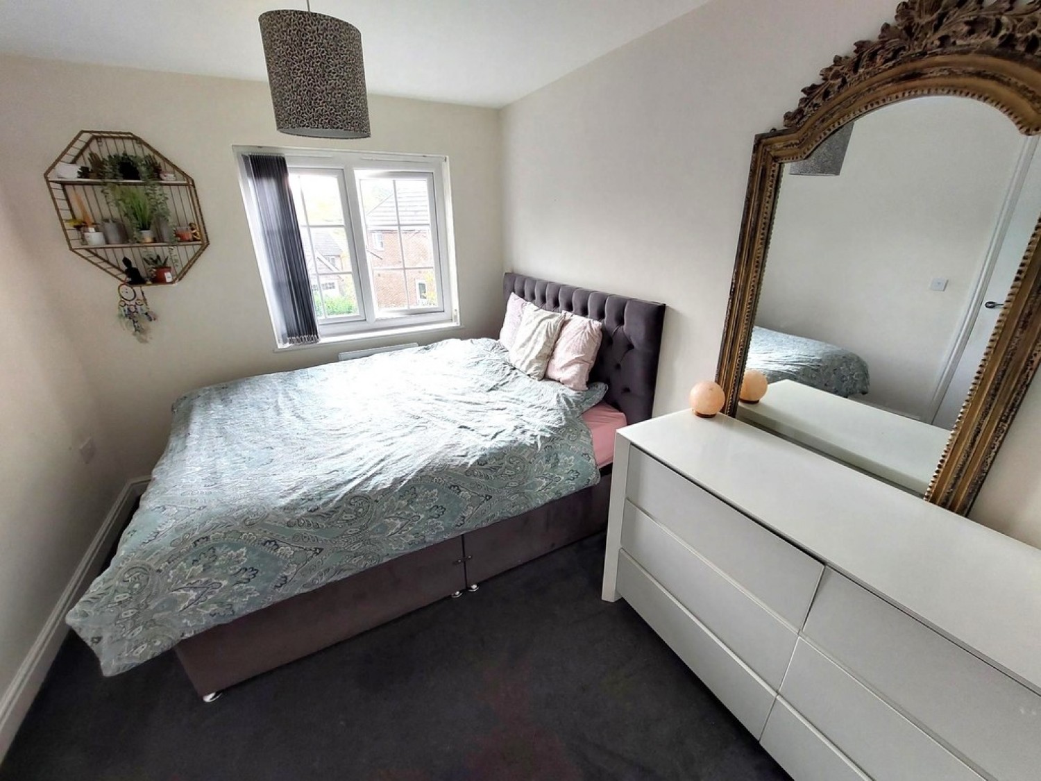 Oaks Close, Prestwich, M25
