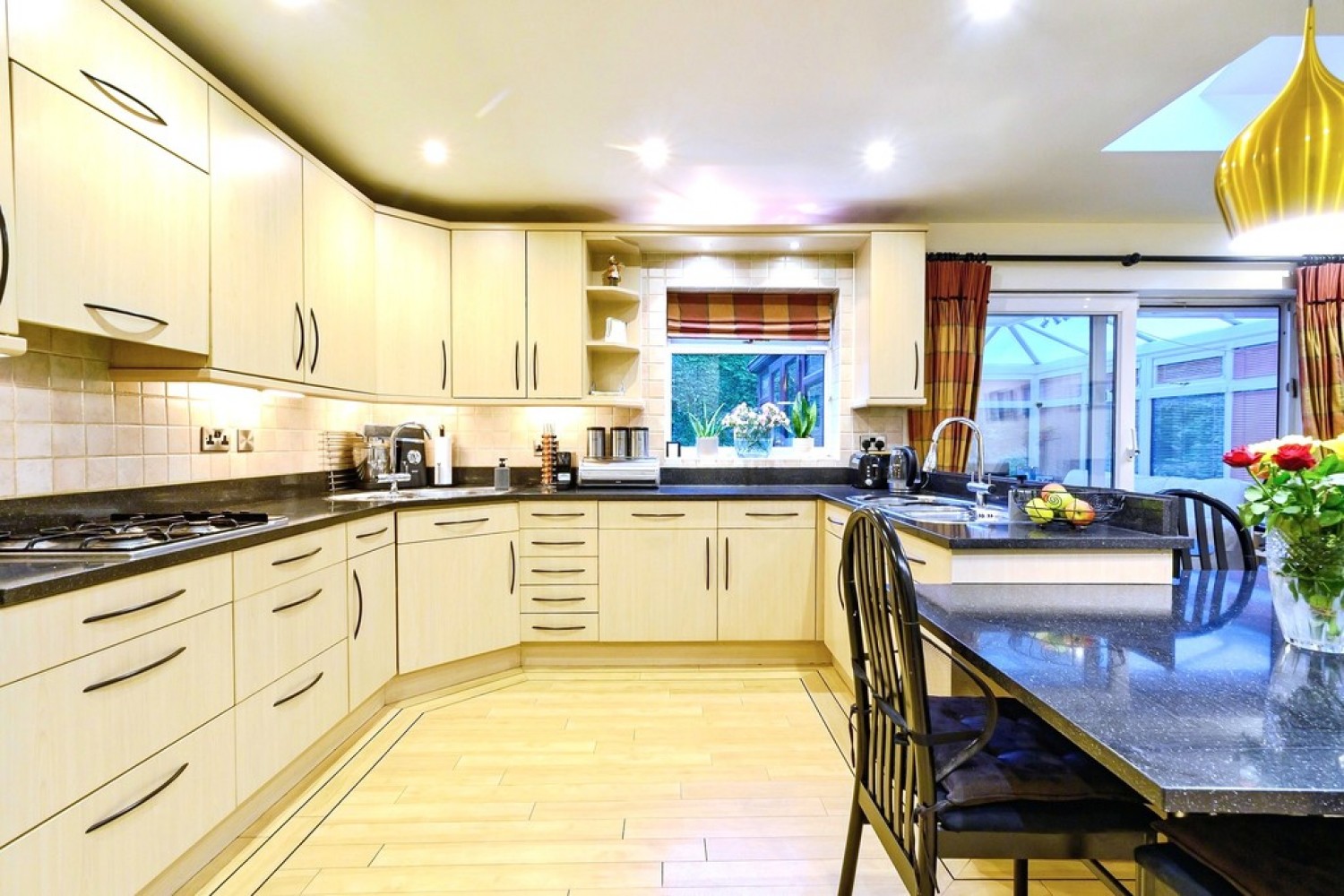 Ten Acre, Whitefield, M45