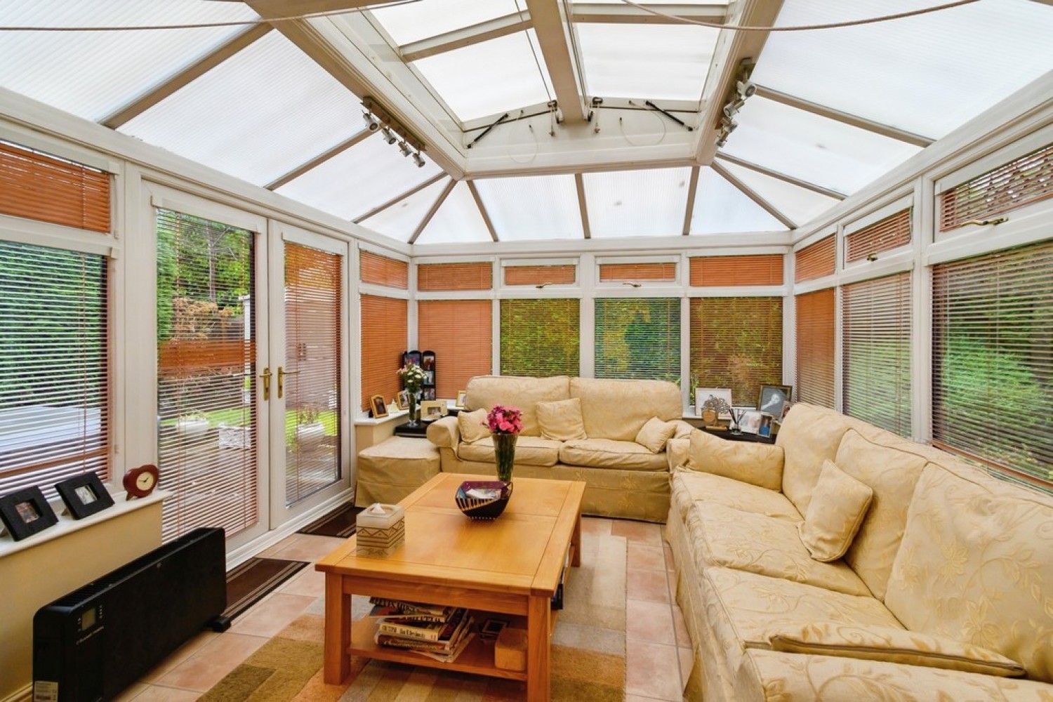 Ten Acre, Whitefield, M45