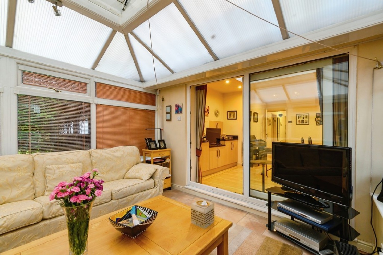 Ten Acre, Whitefield, M45