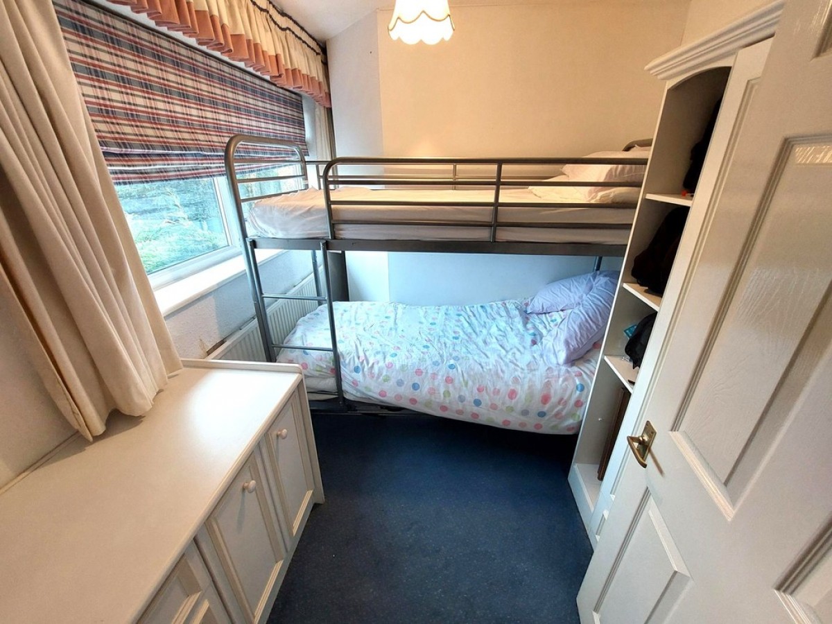 Ten Acre, Whitefield, M45