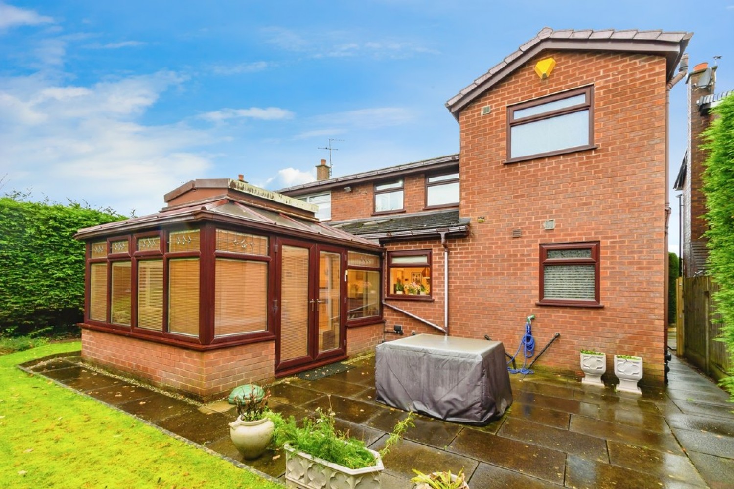 Ten Acre, Whitefield, M45