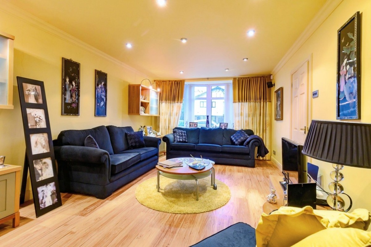 Ten Acre, Whitefield, M45