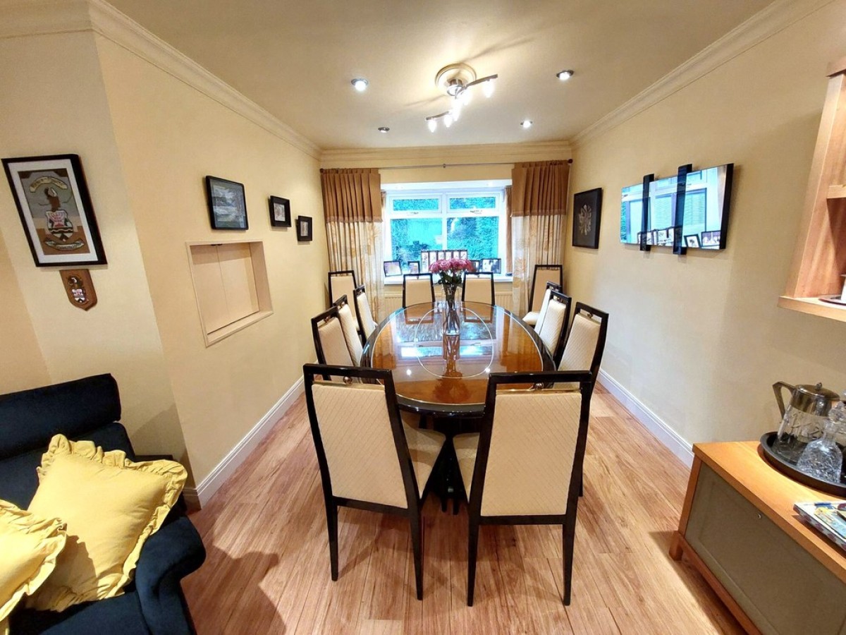 Ten Acre, Whitefield, M45