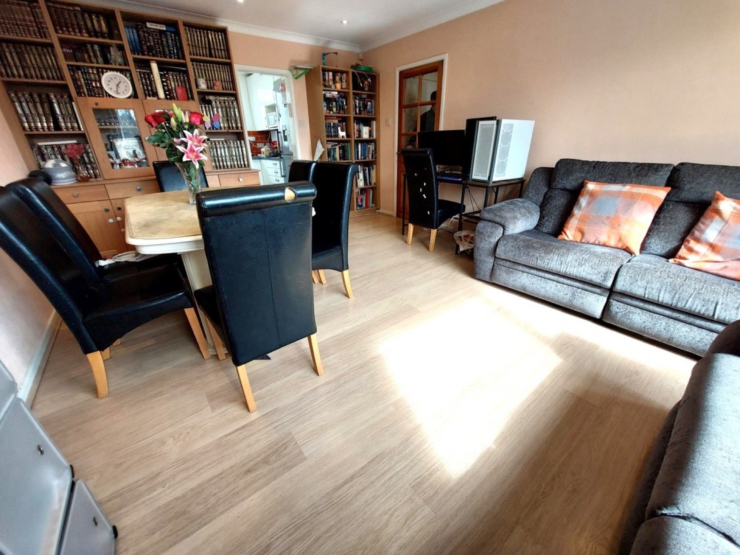 2 bedroom Flat for Sale Cavendish Court, Salford, M7