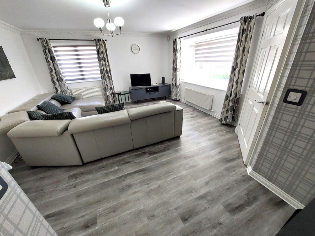 Chanters Close, Blackley, M9