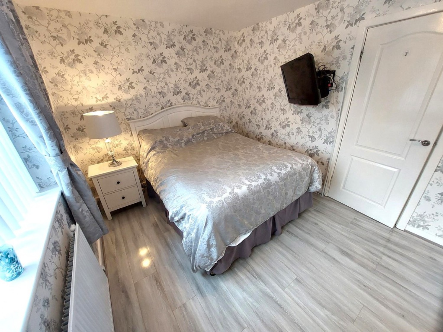 2 bedroom House for Letting St Heliers Drive, Salford