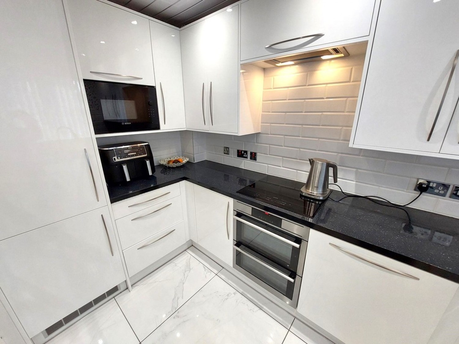 2 bedroom House for Letting St Heliers Drive, Salford