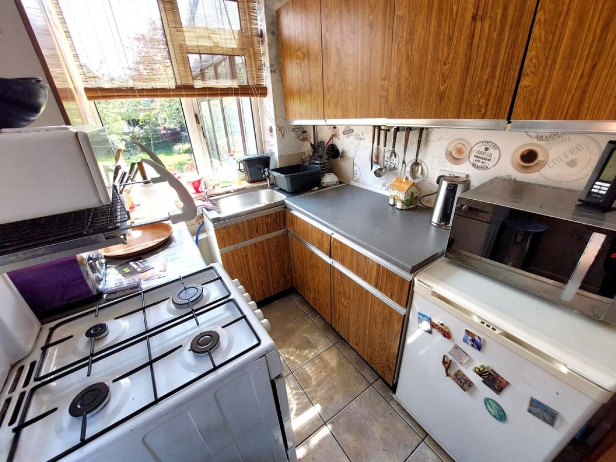 Agecroft Road West, Prestwich, M25