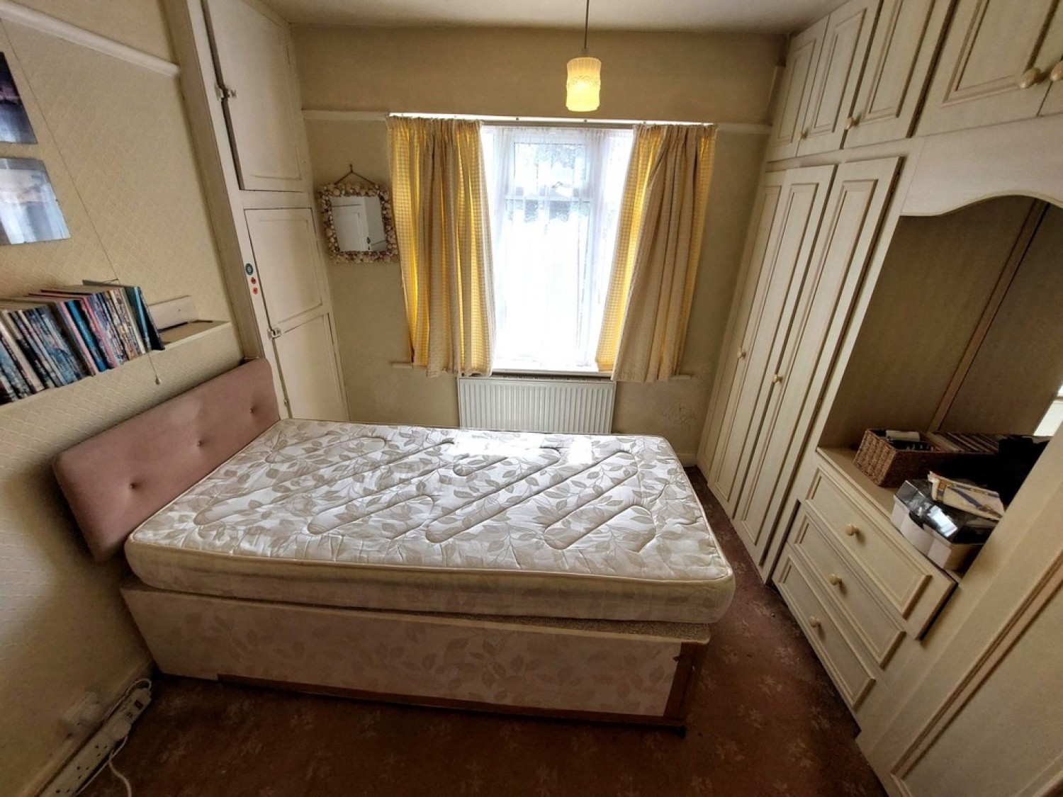 3 bedroom House for Sale Agecroft Road West, Prestwich, M25