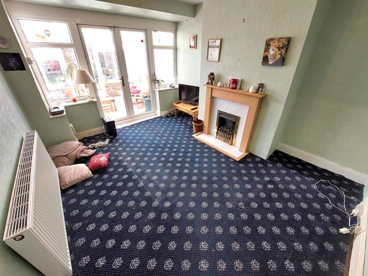 Agecroft Road West, Prestwich, M25