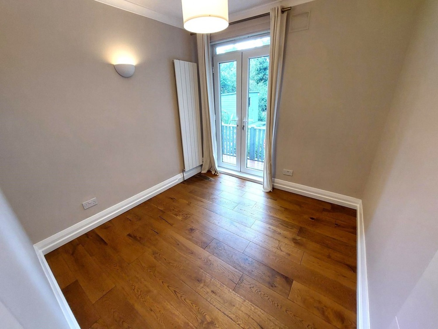 2 bedroom Bungalow for Sale Moor Lane, Salford, M7