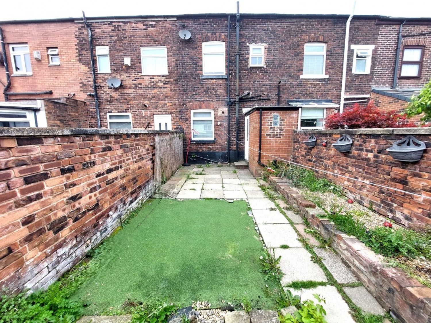 2 bedroom House for Sale York Street, Whitefield, M45