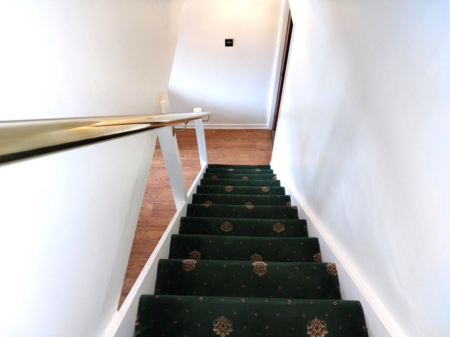 4 bedroom House for Sale Ralston Close, Salford, M7