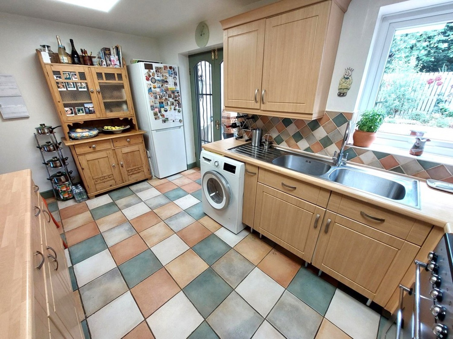 4 bedroom House for Sale Ralston Close, Salford, M7