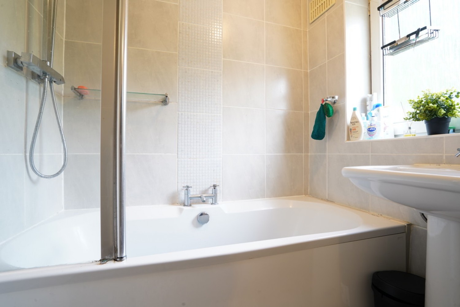 2 bedroom House for Sale Wavertree Road, Blackley, M9