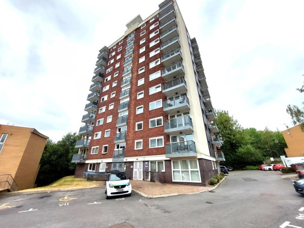 Tower 4, Apt 12 Lakeside Rise, Blackley, M9