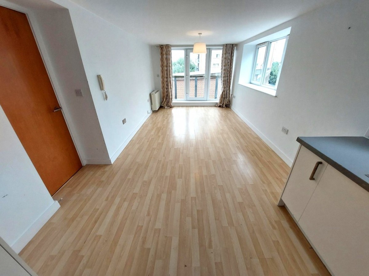 Tower 4, Apt 12 Lakeside Rise, Blackley, M9