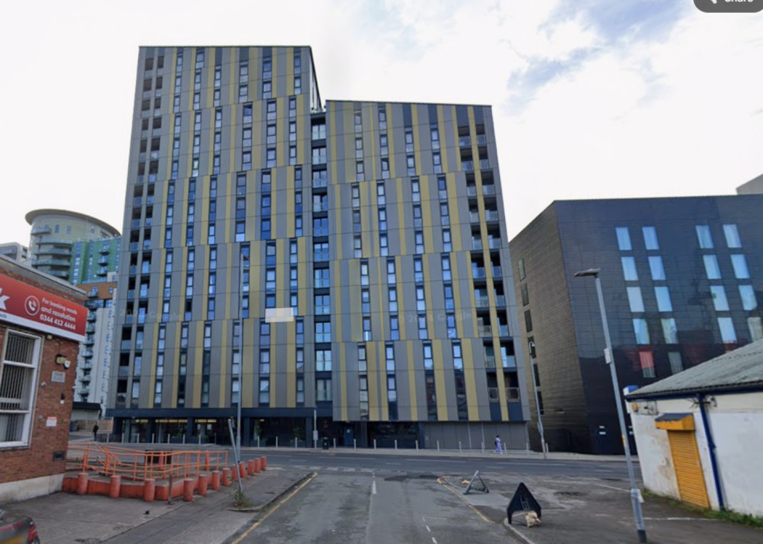 2 bedroom Flat for Sale Hallmark Tower, Cheetham Hill, M4