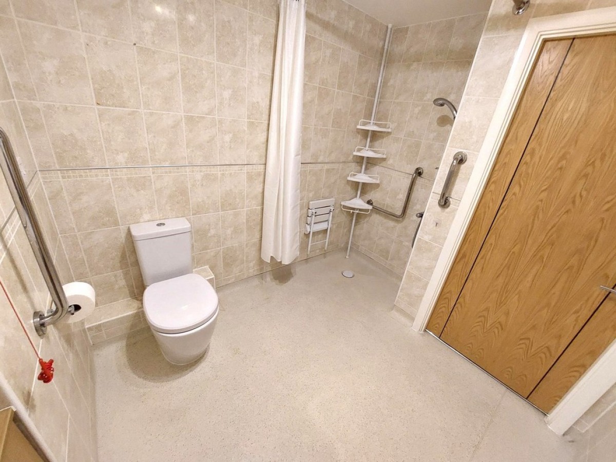 Broadfield Court, Prestwich, M25