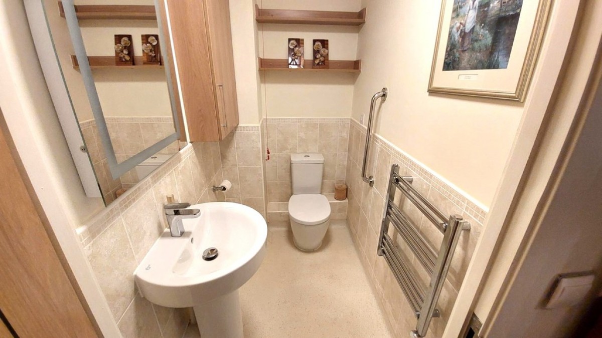 Broadfield Court, Prestwich, M25