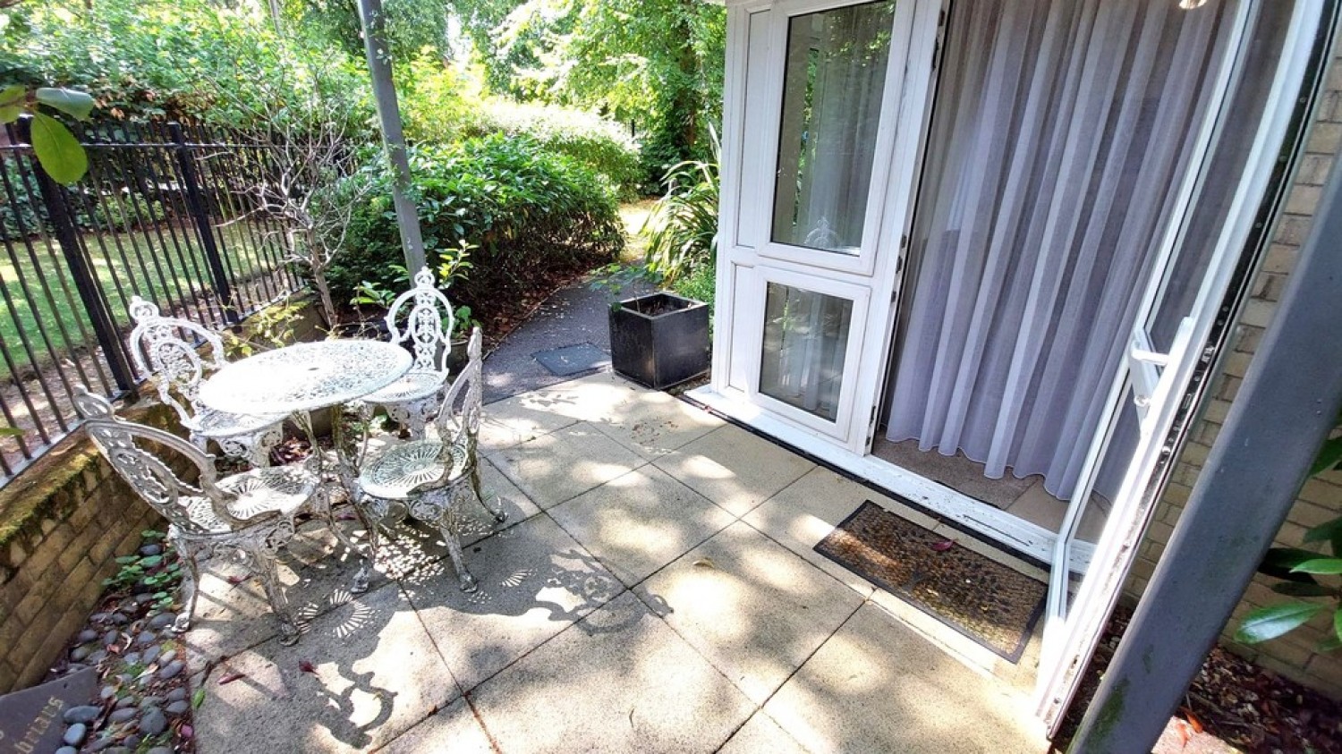 2 bedroom Flat for Sale Broadfield Court, Prestwich, M25