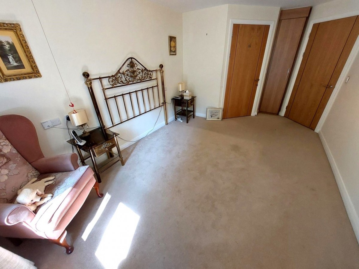 Broadfield Court, Prestwich, M25