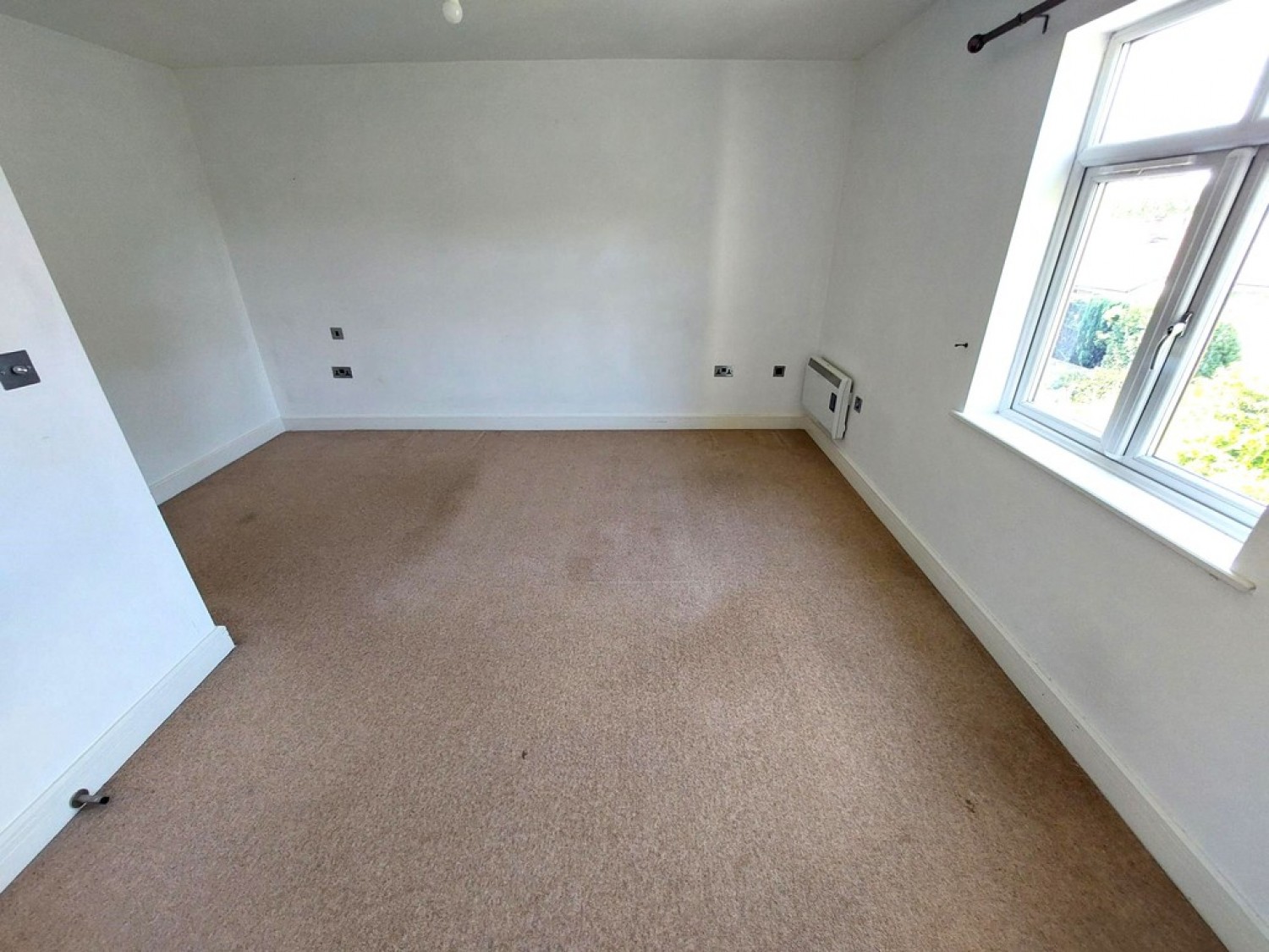 2 bedroom Flat for Sale Thorndyke Gardens, Prestwich, M25