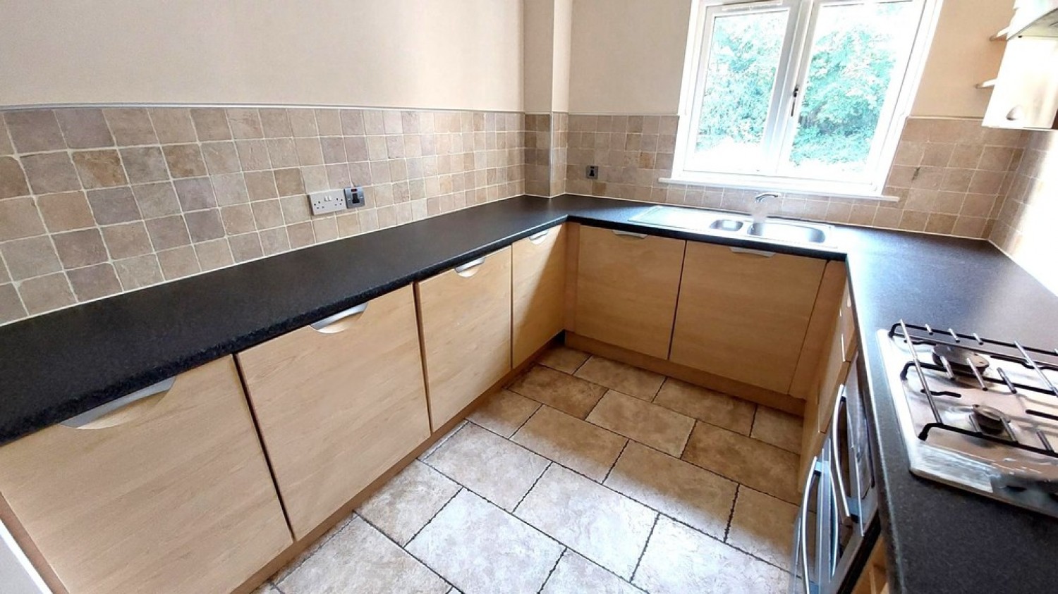 2 bedroom Flat for Sale Thorndyke Gardens, Prestwich, M25