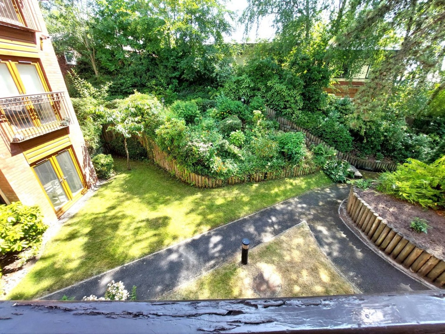 2 bedroom Flat for Sale Thorndyke Gardens, Prestwich, M25