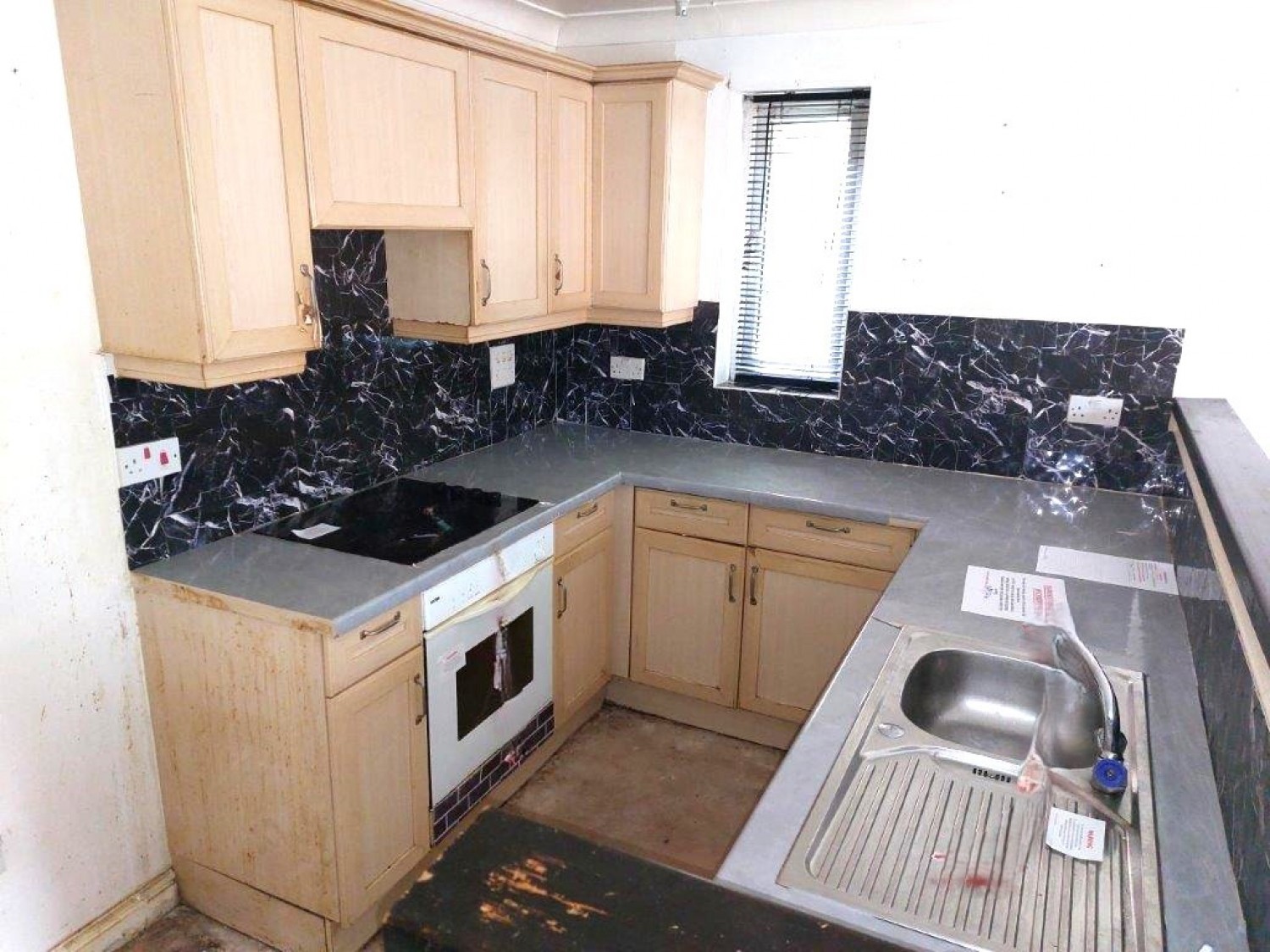 2 bedroom Flat for Sale Bankfield Street, Manchester, M9