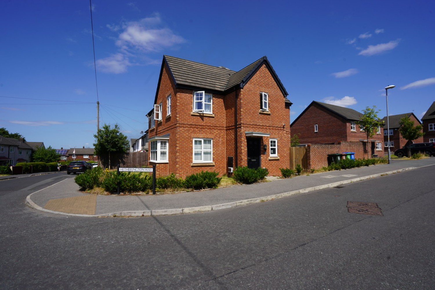 3 bedroom House for Sale Scott Hetherington Way, Middleton, M24