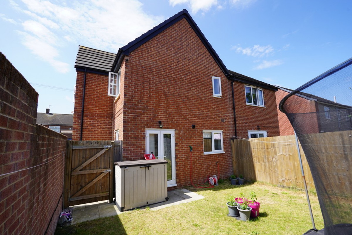 Scott Hetherington Way, Middleton, M24