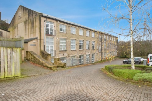 Brackendale Lodge, Brackendale Mills