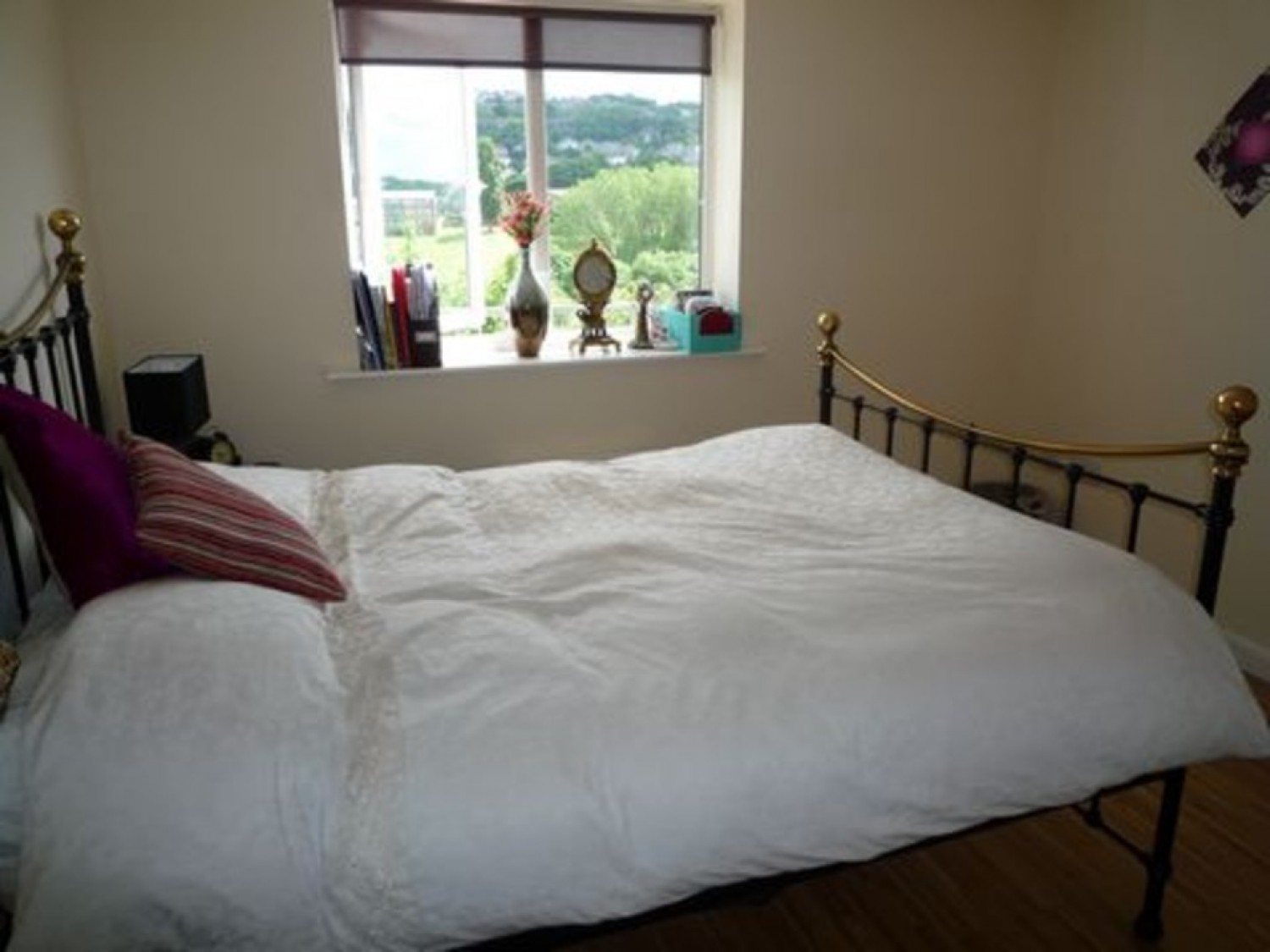 2 bedroom Flat for Letting Laura Ashley House, Shipley