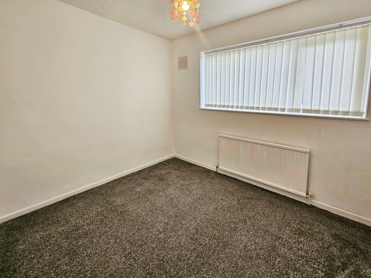 Rowantree Drive, Idle