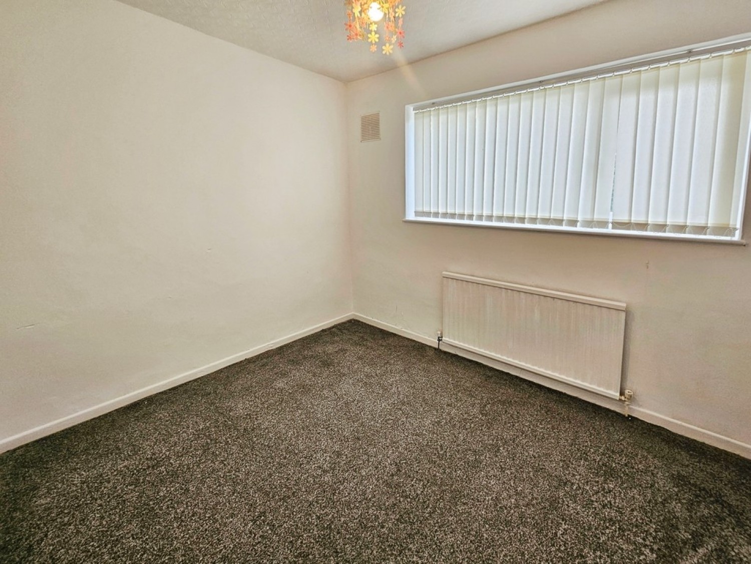 4 bedroom House for Letting Rowantree Drive, Idle