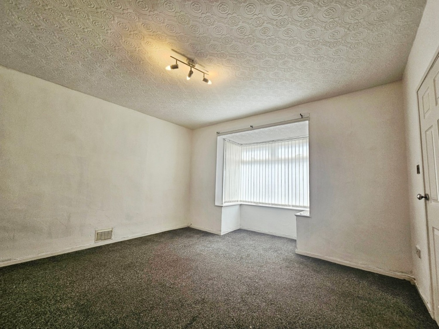 4 bedroom House for Letting Rowantree Drive, Idle