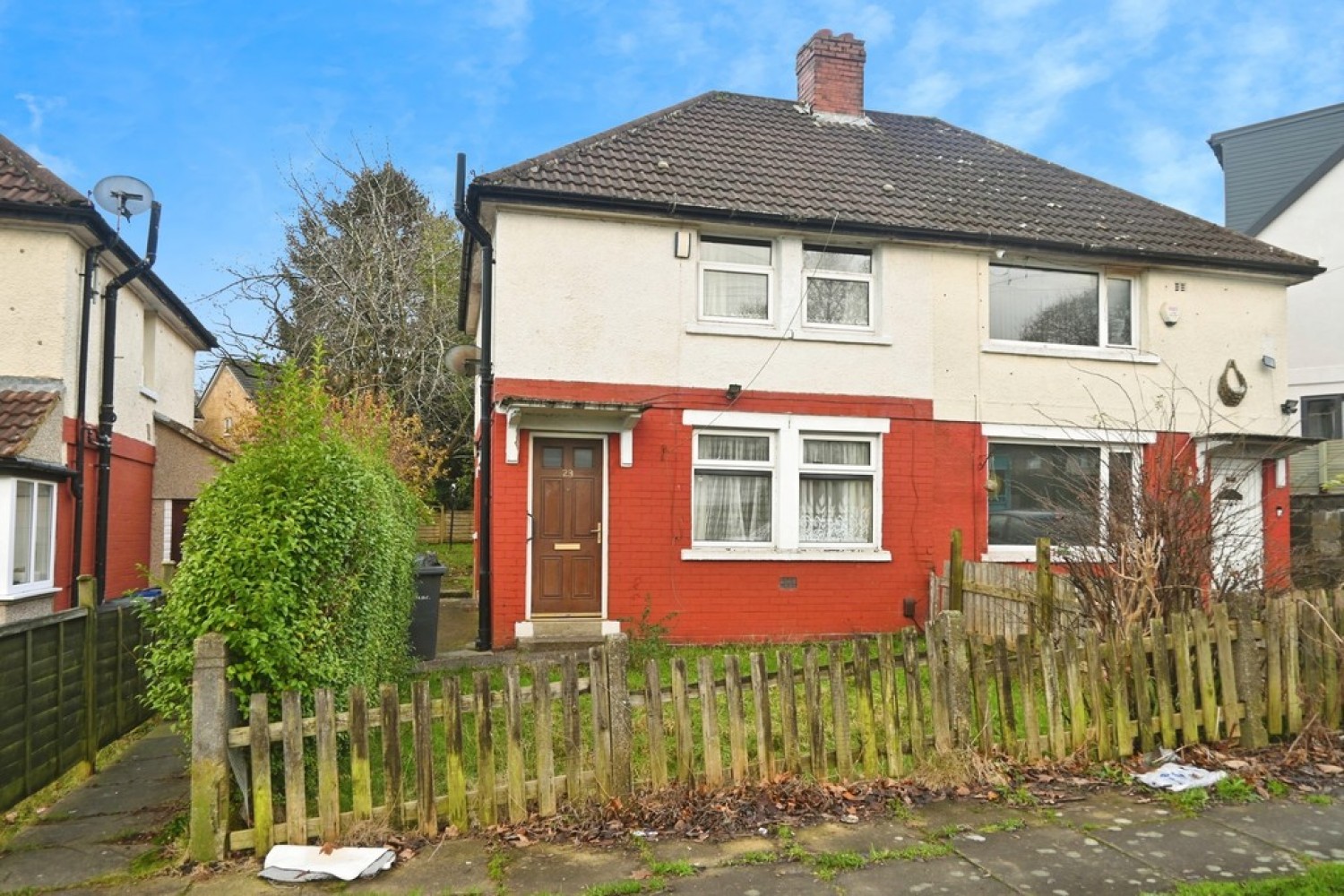 3 bedroom House in Hazelwood Road, Haworth Road , Bradford