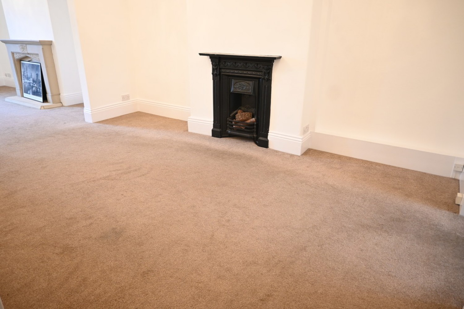 2 bedroom Flat in Otley Road, Guiseley