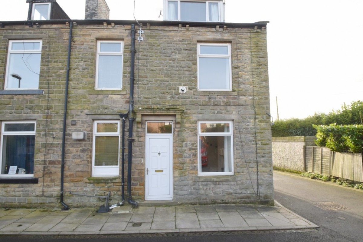 Grove Avenue , Leeds