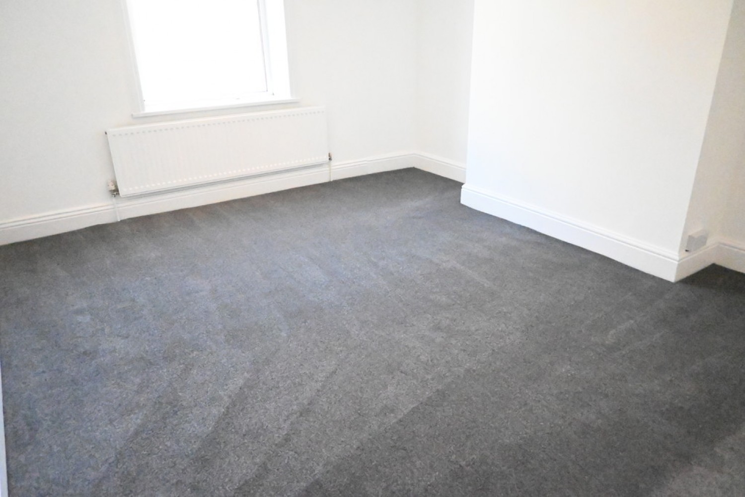 2 bedroom House for Letting Wignall Street, Beechcliffe